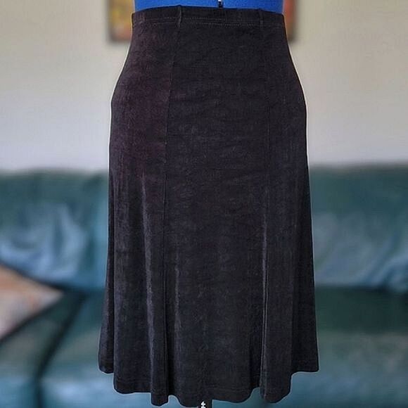 Vtg slinky black rib knit fit and flare midi skirt - Picture 2 of 9